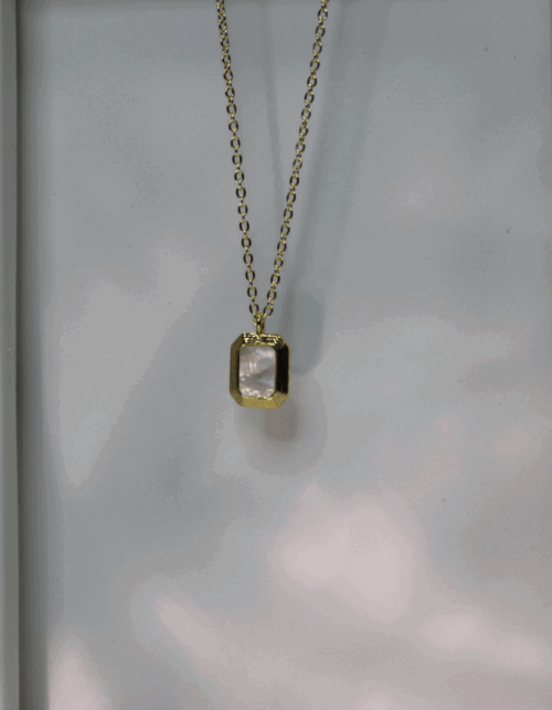 שרשרת אבן מרובעת | סטיינלס סטיל