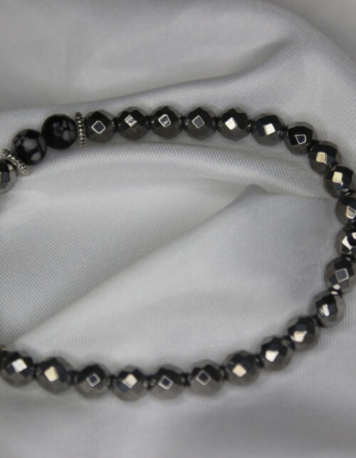 צמיד חרוזי המטייט ודוגמת שיש