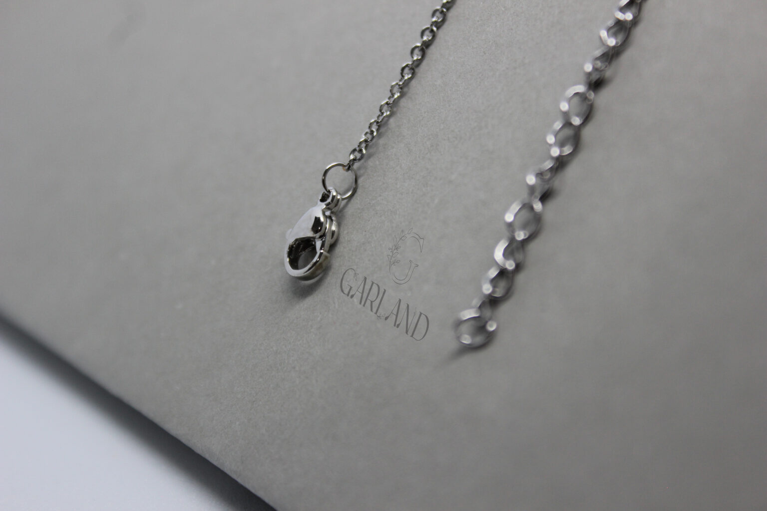 סוגר צמיד חי