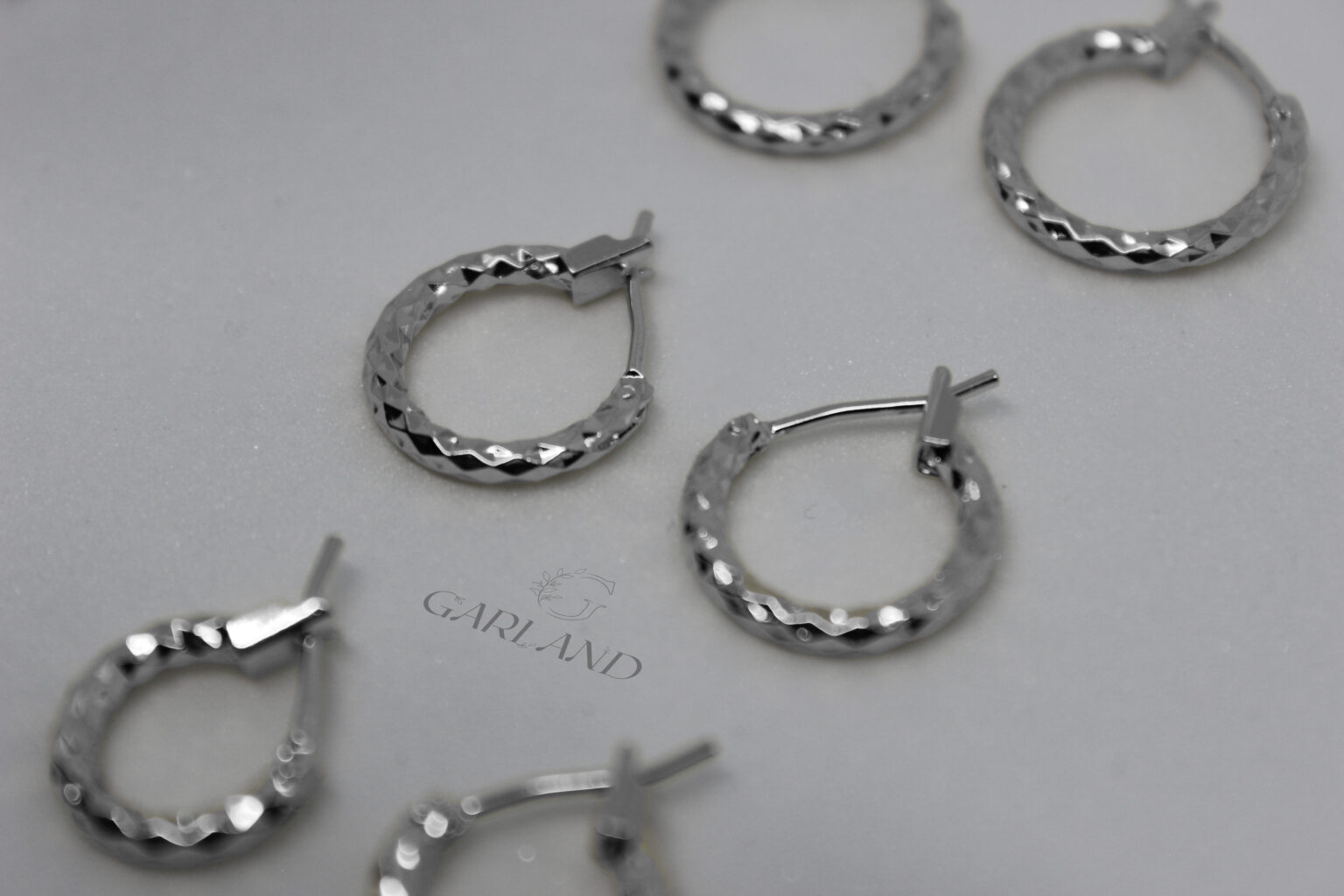 עגילי חישוק בינוניים כסף