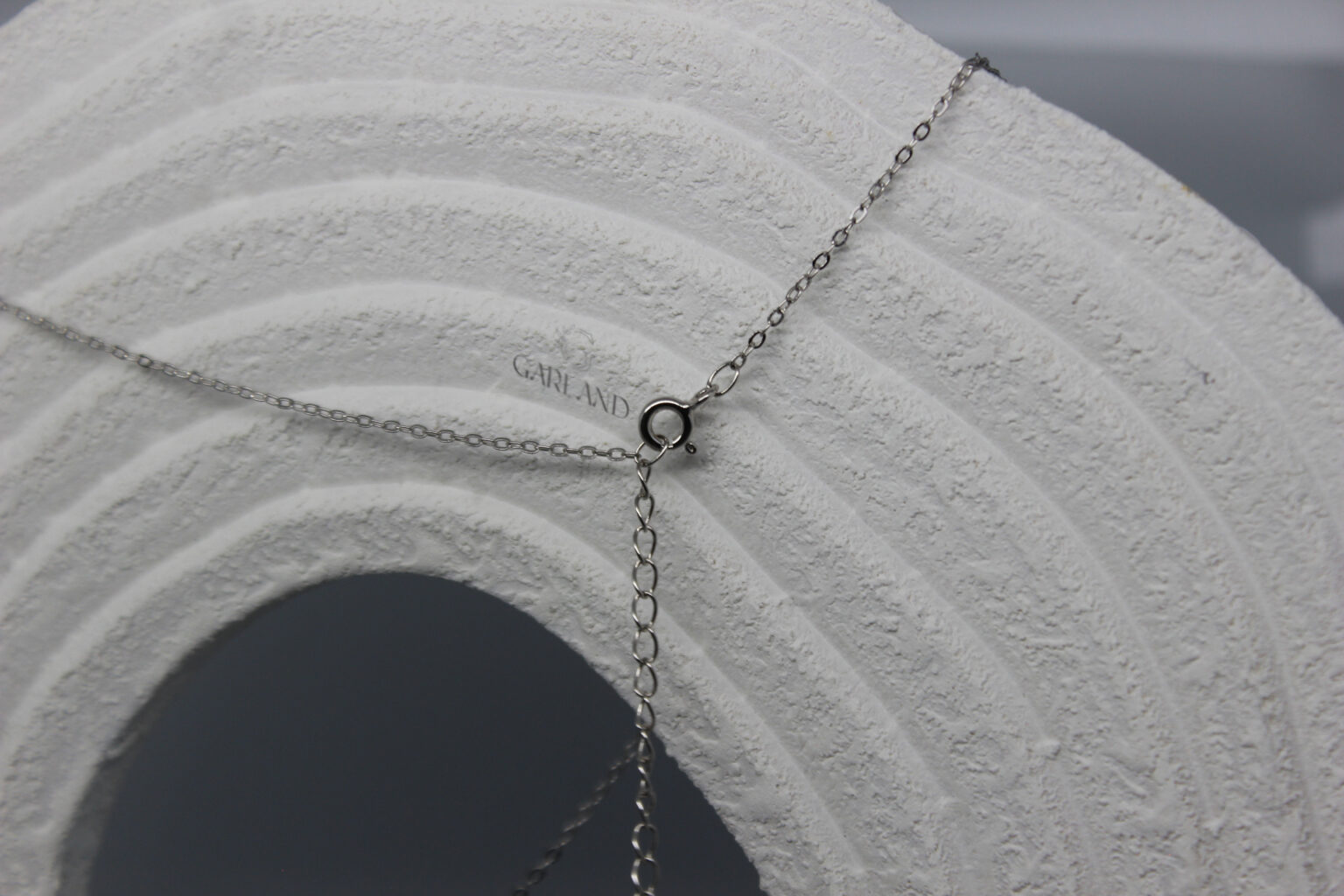 שרשרת 925 כפולה משולשים סוגר