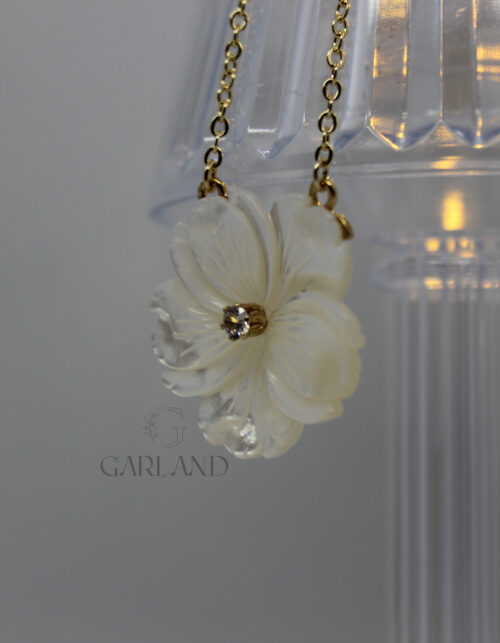 שרשרת פרח זירקון | סטיינלס סטיל